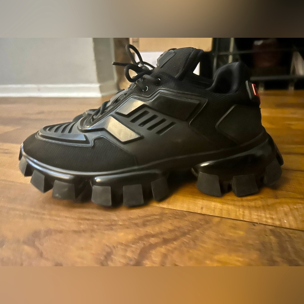 Prada Cloudburst sz10